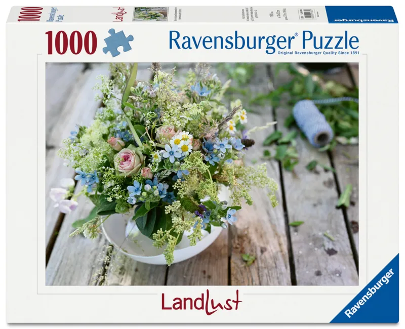 Sommerlicher Wiesenstrauß mit Himmelblauem Südstern