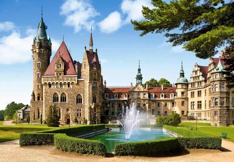 Schloss Moszna, Polen