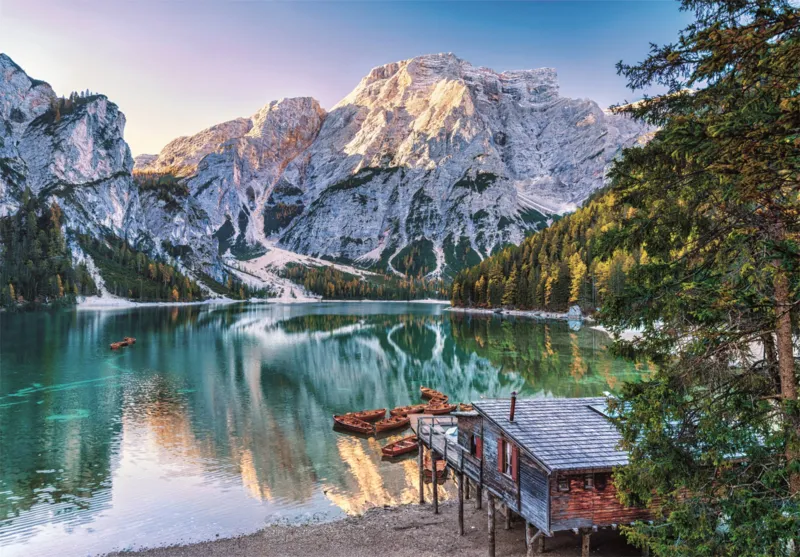 Smaragdgrüner Pragser Wildsee